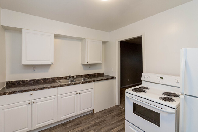 Interior Photo - Ridgeside Flats
