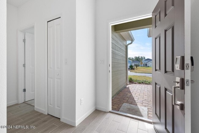 Building Photo - 41 Conway Ct