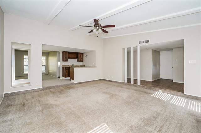 Building Photo - 7516 Four Winds Dr