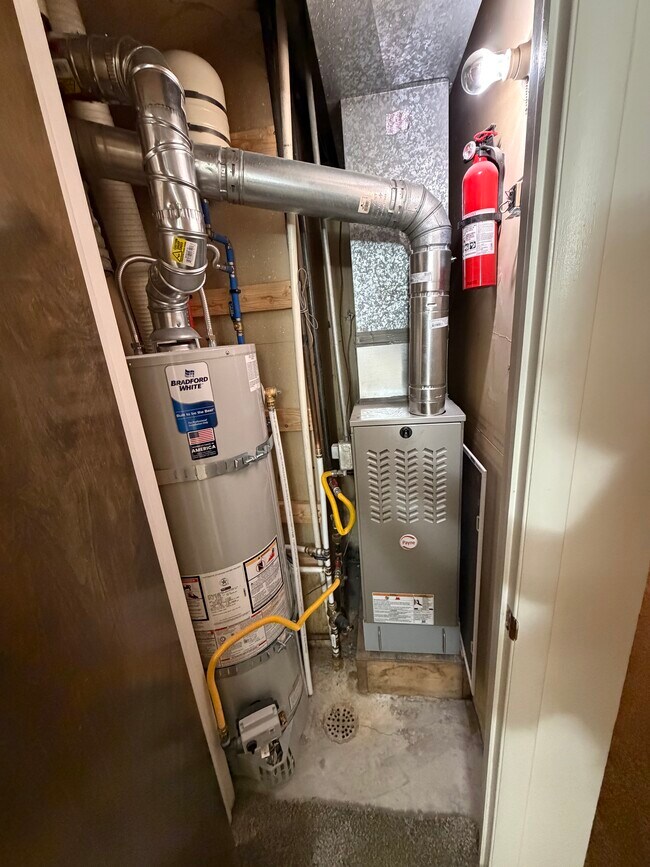 Foto del edificio - 143 E 1100 S