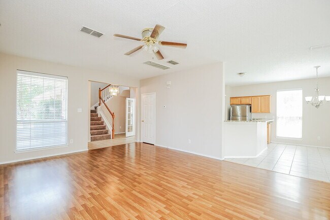 Foto del edificio - 5029 Lodgepole Ln