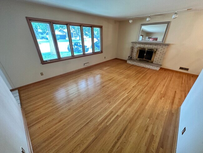 Foto del edificio - 8465 23rd Ave N