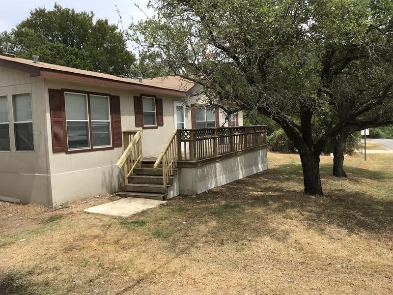 2705 Overview Rd, Granbury, TX 76048 House Rental in Granbury, TX