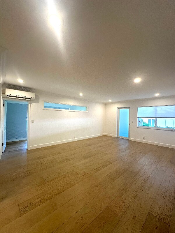 Building Photo - 1 Harbour Way