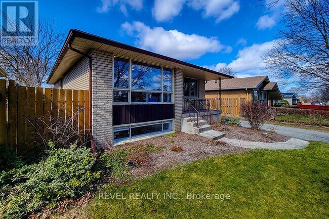 Photo du bâtiment - 25 Buckingham St