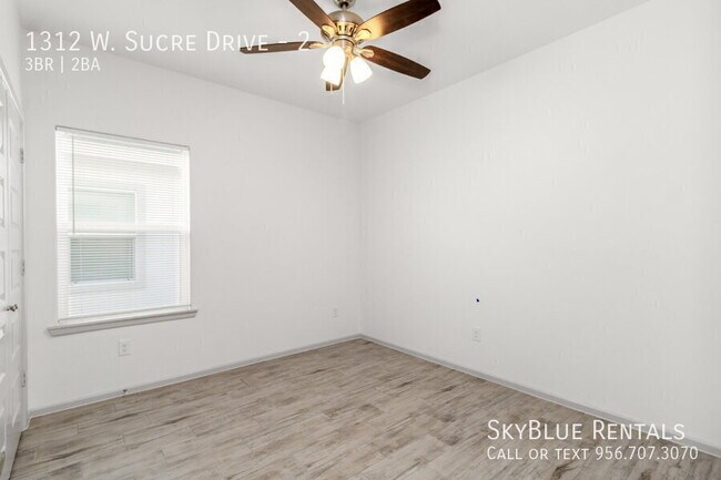 Building Photo - 1312 W Sucre Dr