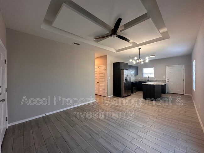 Building Photo - 3405 S Mia Ln