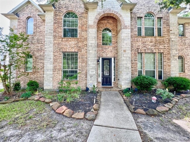 Building Photo - 16807 Coronado Springs Dr