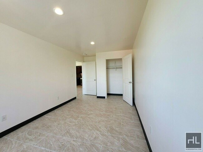 Foto del edificio - 461 Winthrop St