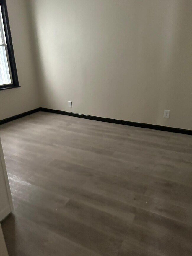 Foto del edificio - 41 N 16th St