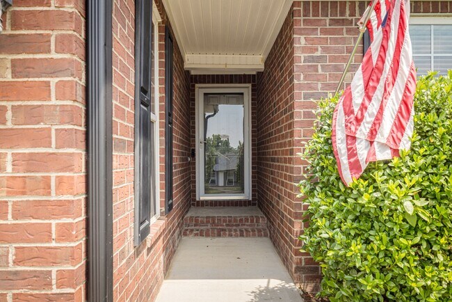 Foto del edificio - 1053 Grove Landing Ln