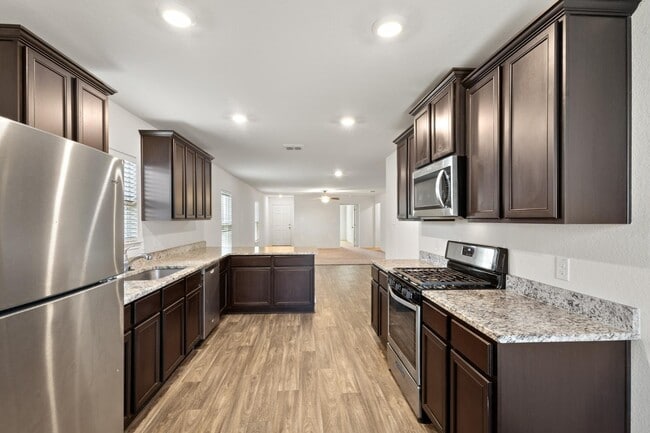 Building Photo - 15214 Harbor Lndg