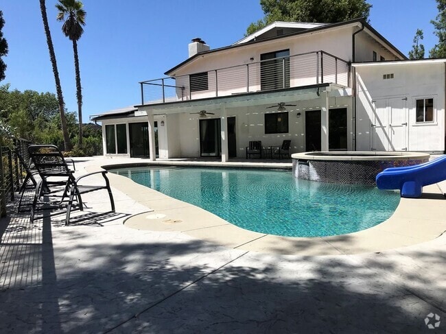 Building Photo - 4376 Pampas Rd