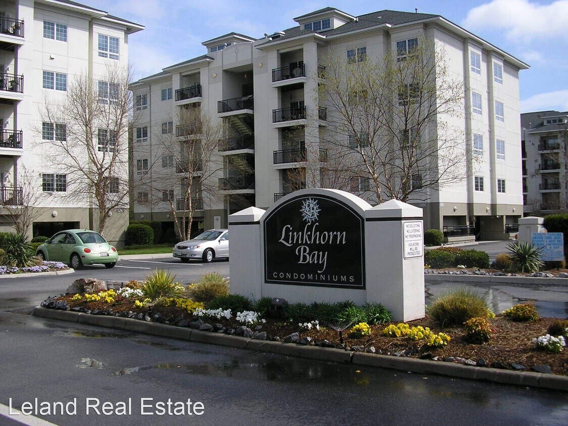 2 br, 2.5 bath House - 1288 Laskin Road U... - 2 br, 2.5 bath House - 1288 Laskin Road  U...