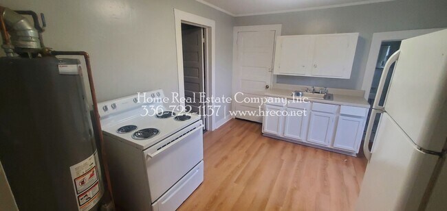 Foto del edificio - 616-618 Jackson (Drawer 1 - 100)