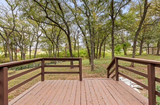 Foto del edificio - Beautiful Room for Rent