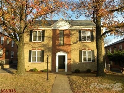 Foto del edificio - 6914 MacKenzie Rd
