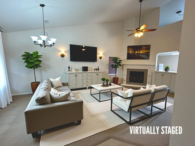 Building Photo - 3302 Catalina Dr