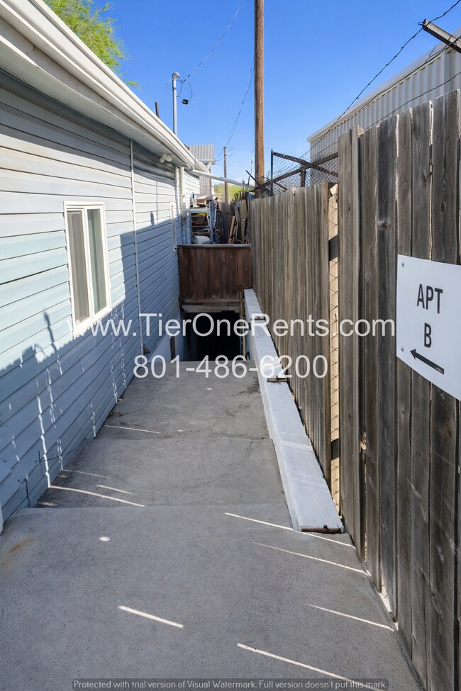 Foto del edificio - **MOVE IN SPECIAL** Half off first month's rent