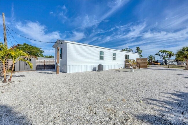 Foto del edificio - 3230 Smith St