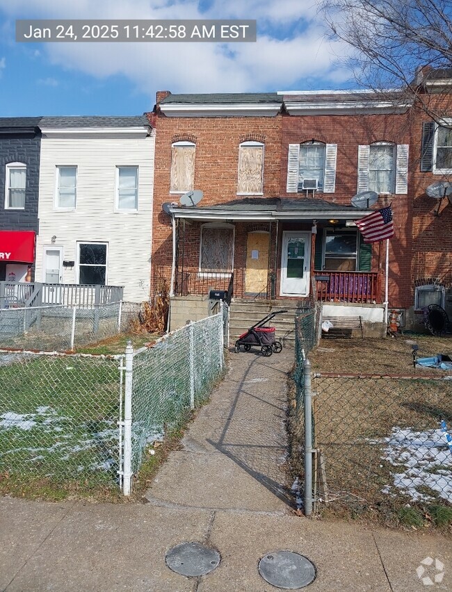 Building Photo - 506 Maude Ave
