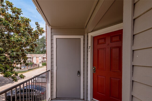 Foto del edificio - 2402 Sycamore Ave