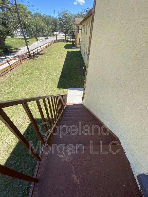 Foto del edificio - 5613 E 127th Ave