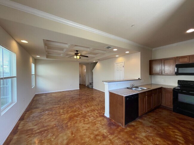 Foto del edificio - Town home for rent