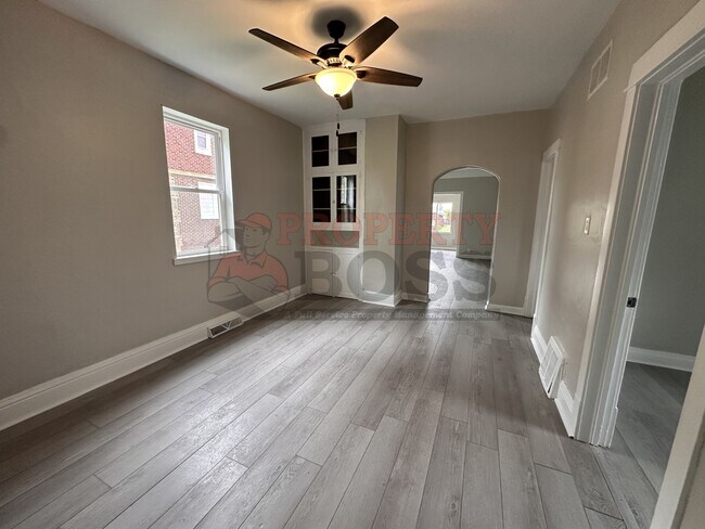 Foto del edificio - 840 W 19th Ave