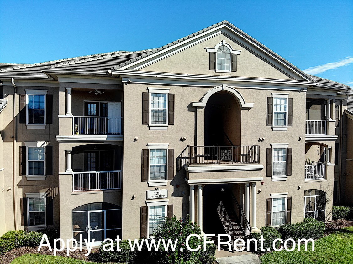 Welcome to Capri at Hunters Creek - 2015 Reston Rd