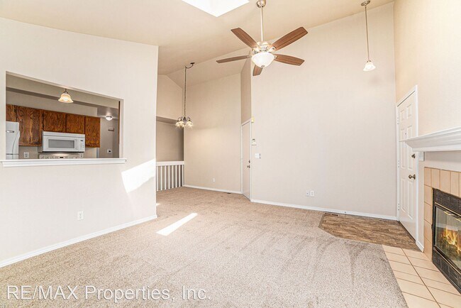 Foto del edificio - 2 br, 2 bath House - 8132 Chancellor Drive