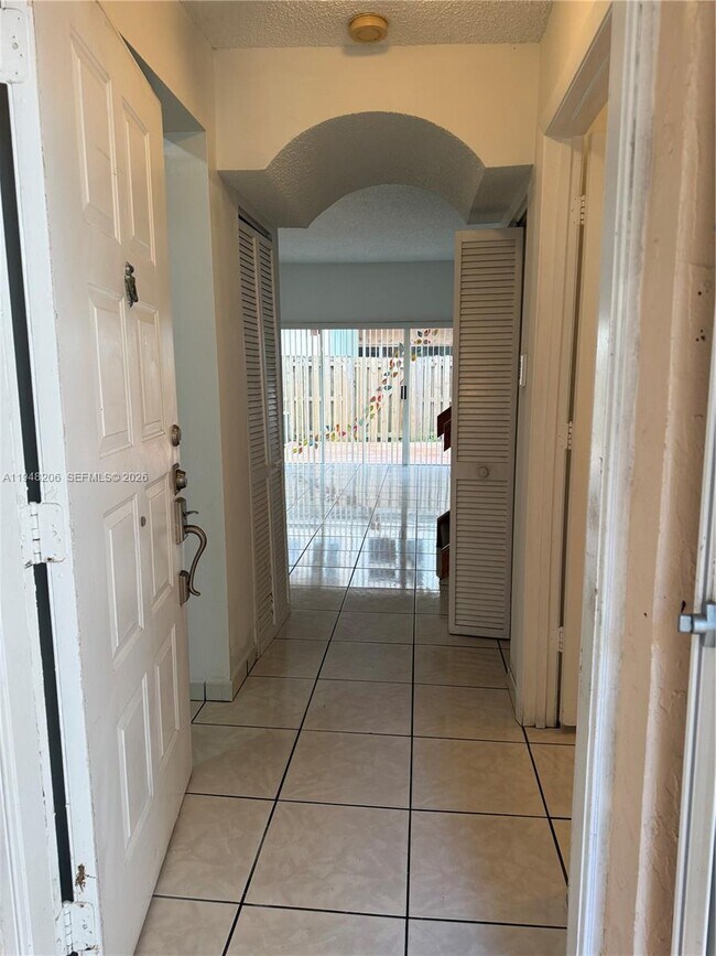 Foto del edificio - 11864 SW 99th St