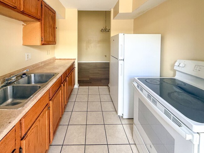 Foto del edificio - 7621 Alabama St