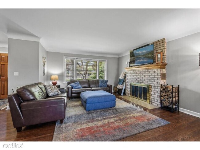 Building Photo - 4 br, 3 bath House - 6141 concord ave