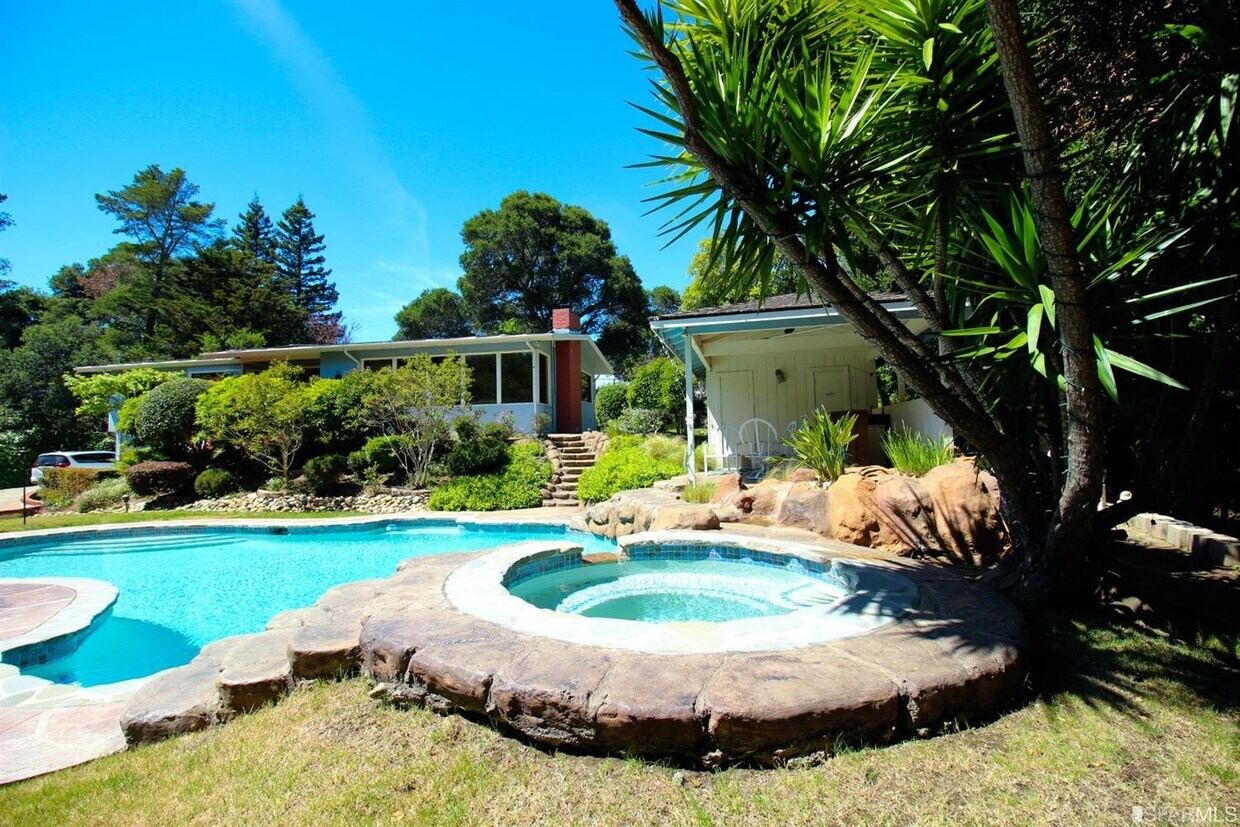 Primary Photo - 126 Newton Dr