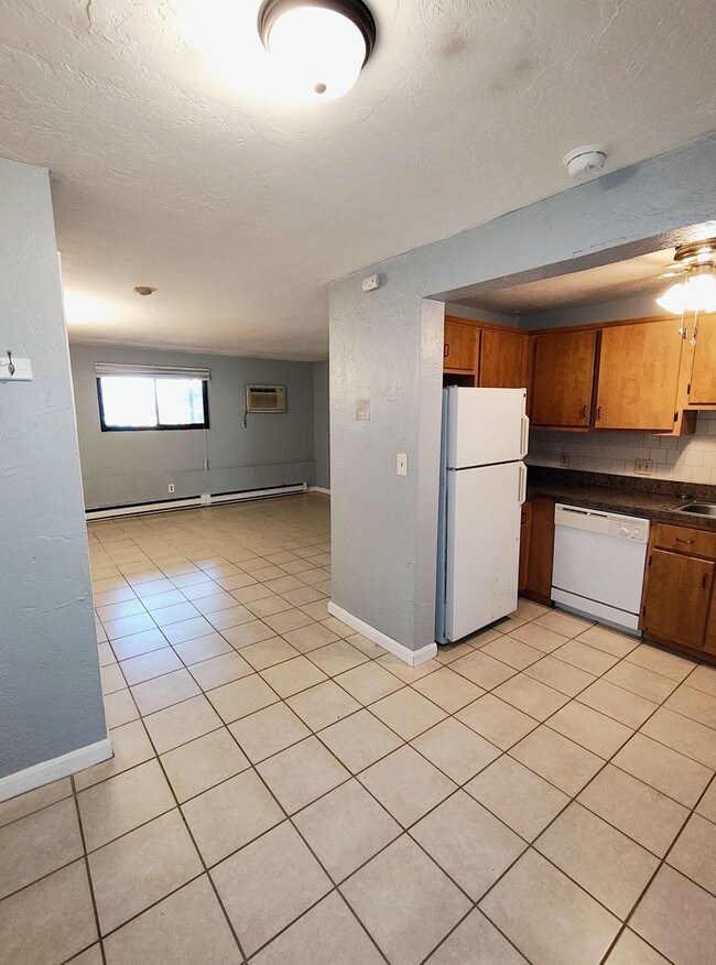 Building Photo - ****Mansfield Two Bed Condo $1,695****