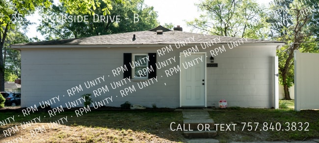 Building Photo - 3555 Riverside Dr