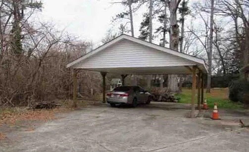 Foto del edificio - Room in House on Batiste Garden Cir