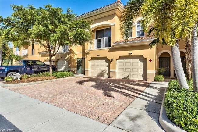 Building Photo - 8560 Violeta St