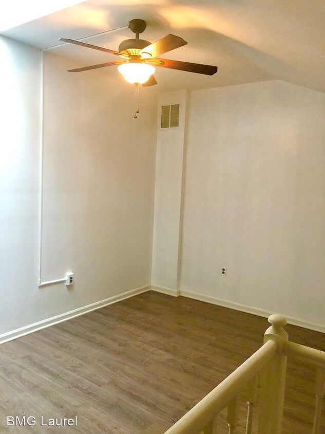 Building Photo - 2 br, 2 bath House - 13102A Shadyside Ln