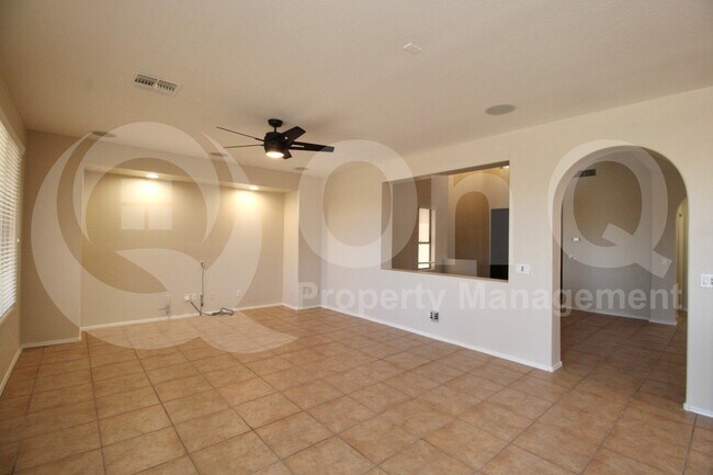 Foto del edificio - 17008 S 27th Ln