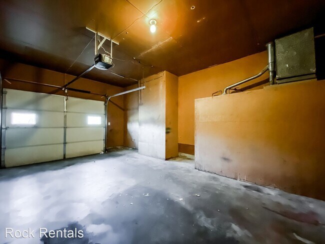 Building Photo - 2 br, 1 bath House - 1508 Aurora Dr