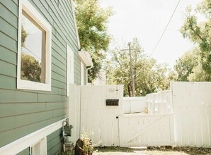 Building Photo - 244 Avenue E