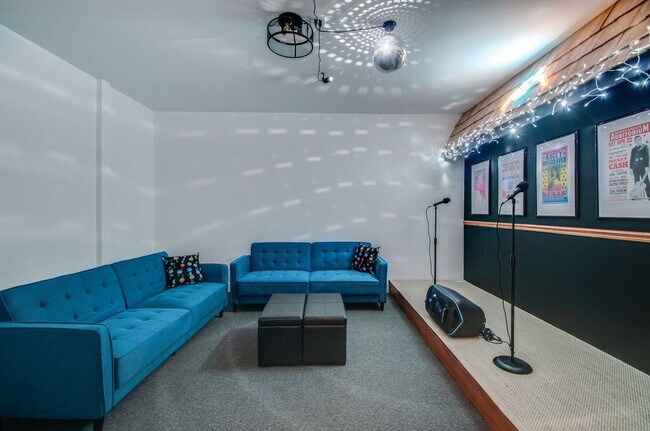 Foto del edificio - 2807 Delaware Ave