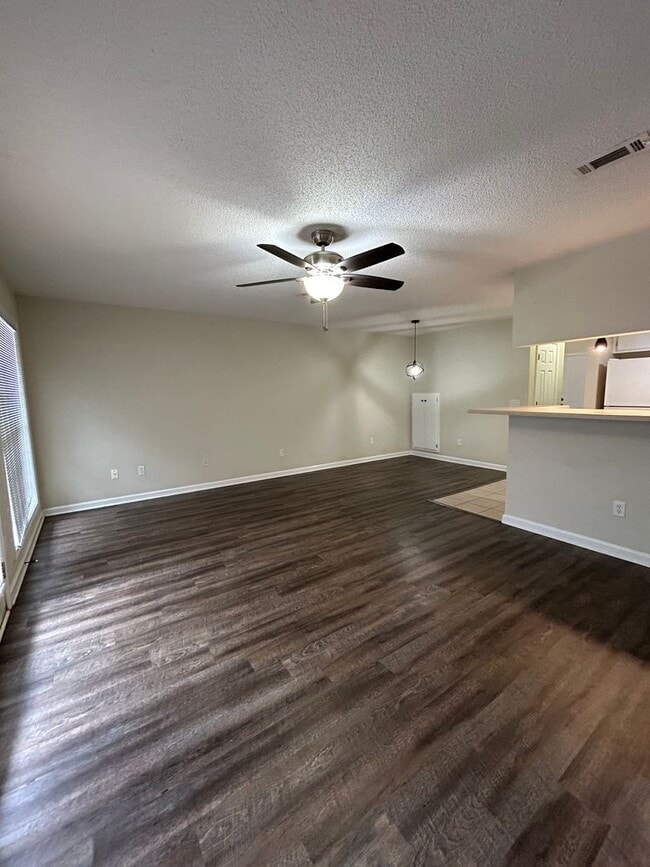 Building Photo - Foxhill Commons Townhomes, Enterprise, AL