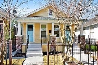 Building Photo - 4148 D'Hemecourt St