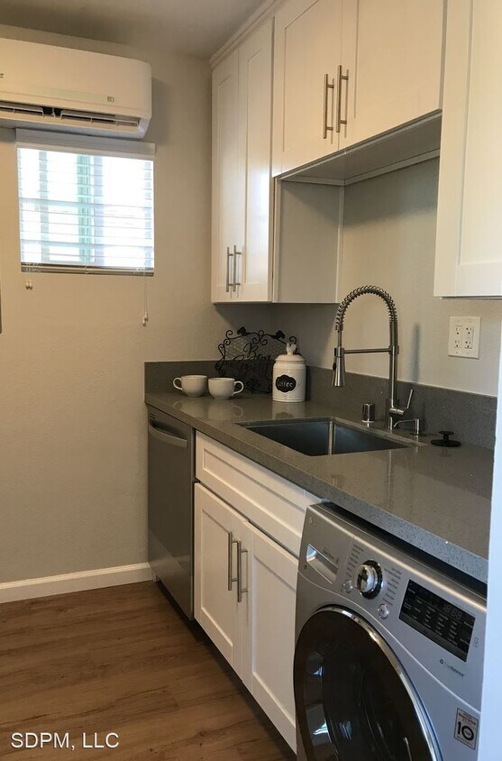Foto principal - 836 26th St