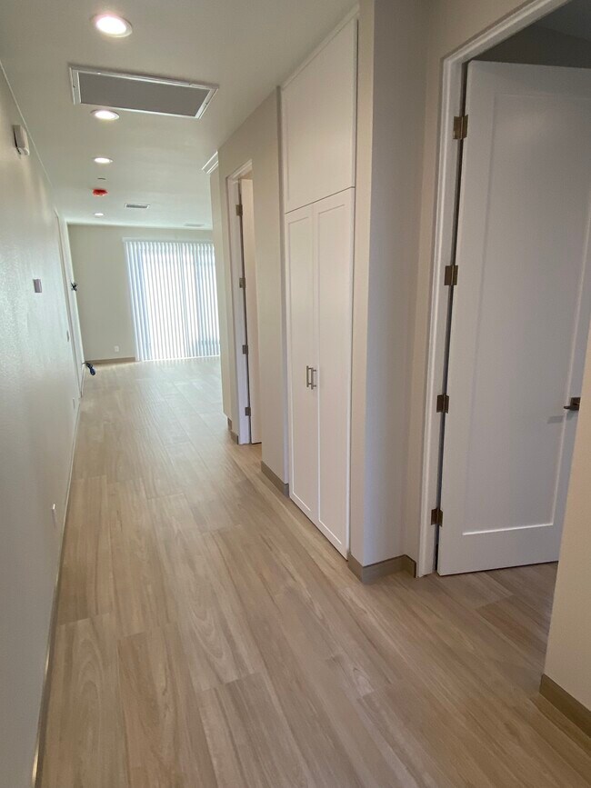 Foto del edificio - 3155-3152 E San Juan Rd