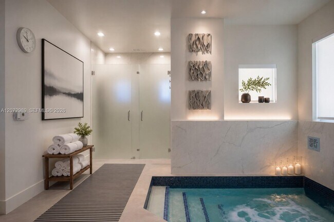 Foto del edificio - 4775 Collins Ave