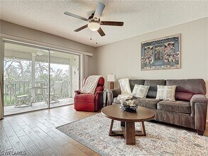 Building Photo - 150 Turtle Lake Ct